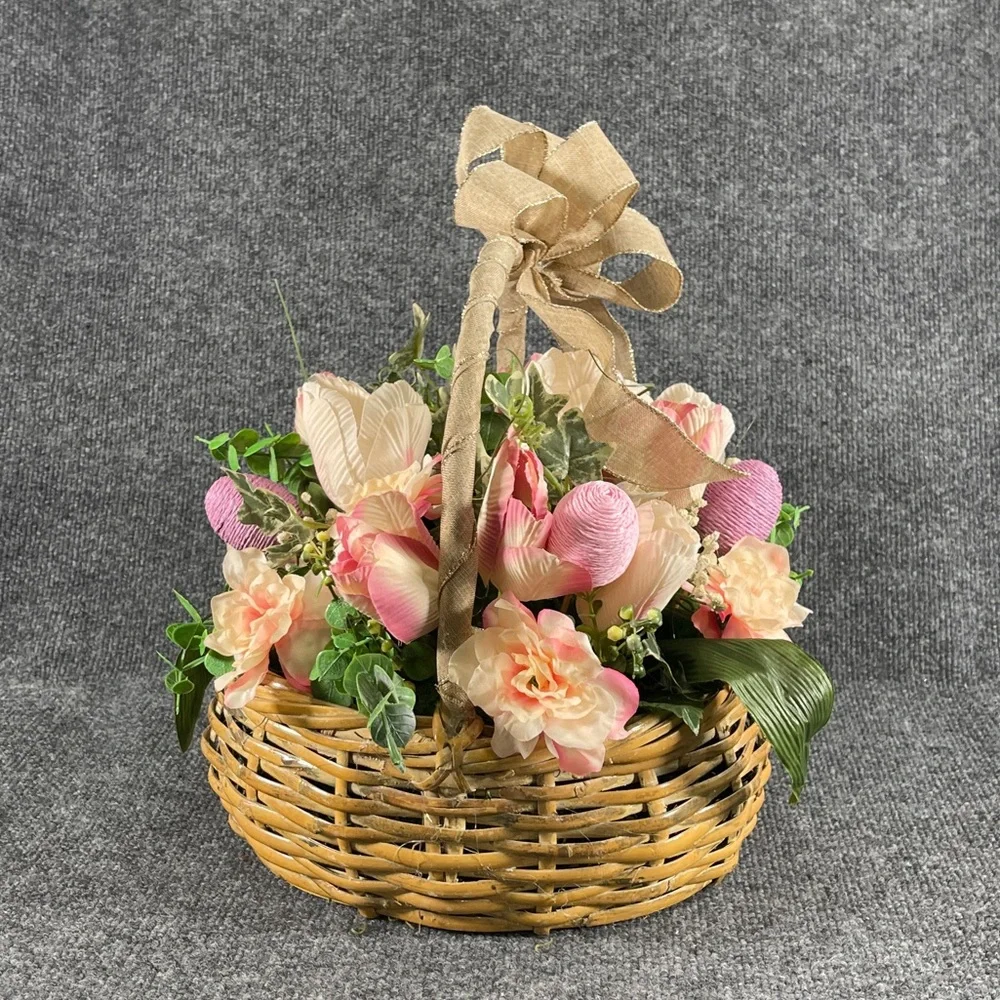 * Spring Tulip Basket Centerpiece